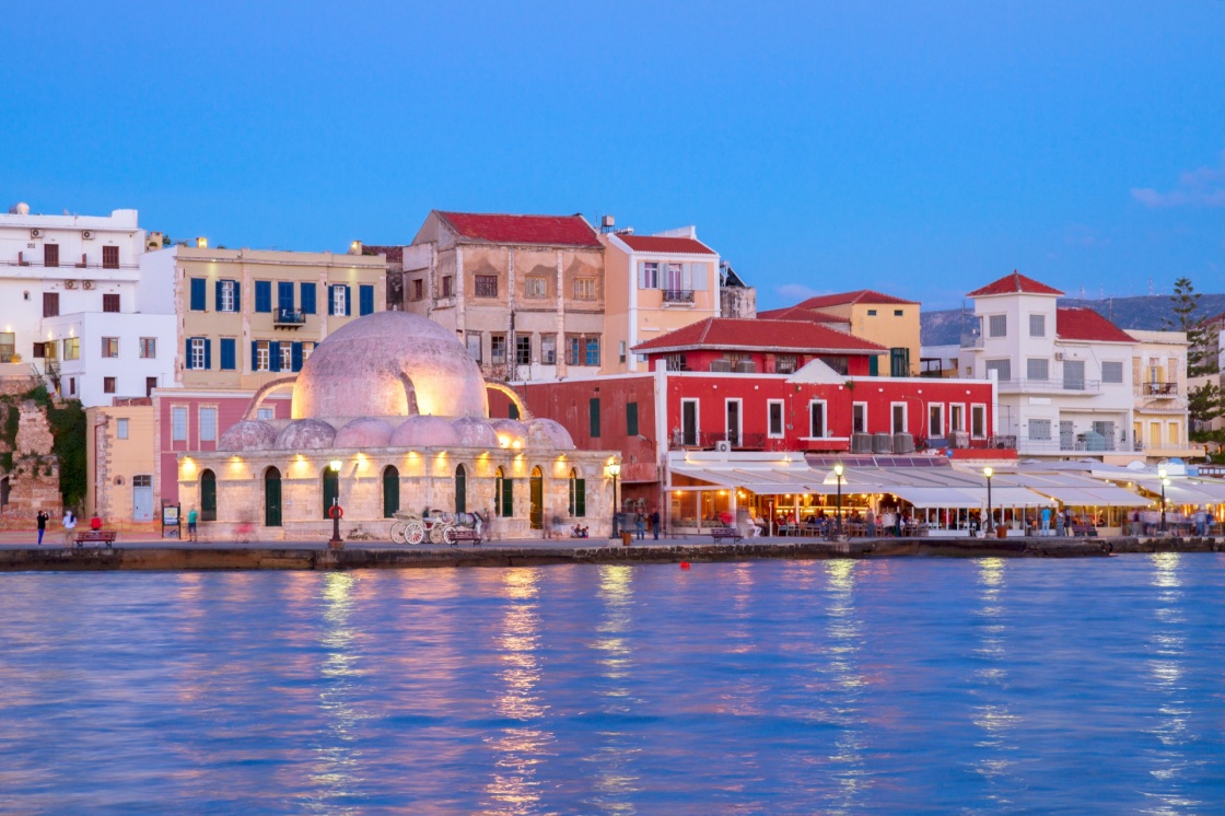 Chania - Guida turistica per vacanze a Chania - voli, hotel, spiagge ed altre informazioni